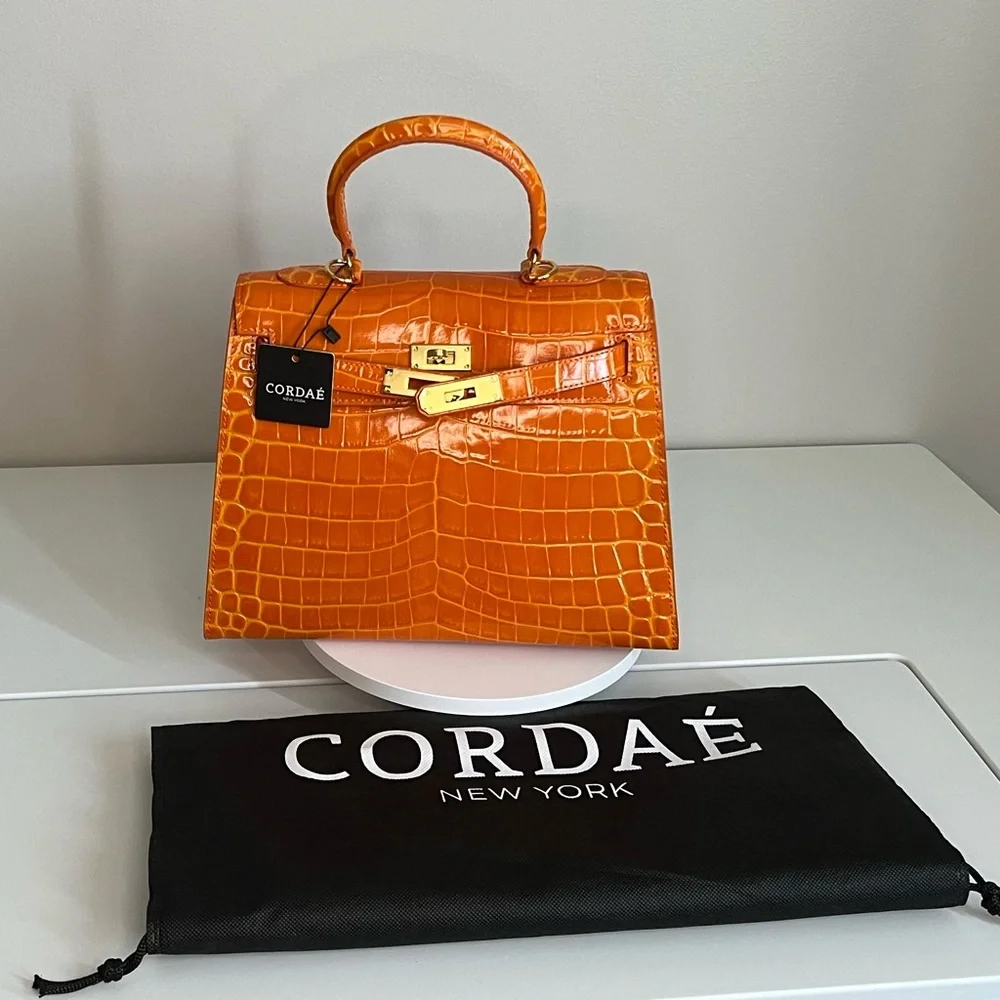 BNWT Cordae New York Orange Crocodile-Embossed Satchel with Gold Hardware - Picture 6 of 9